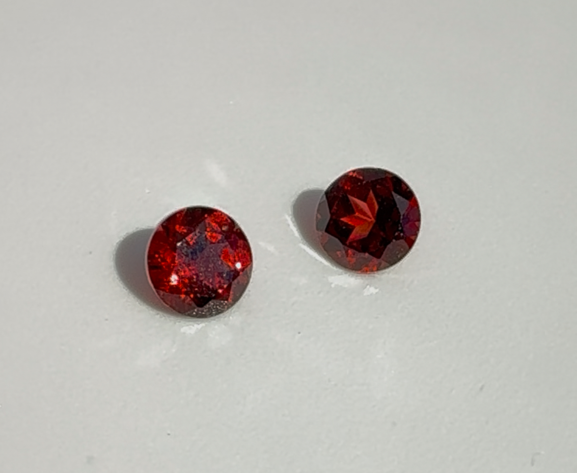 PYROPE-ALMANDINE GARNET