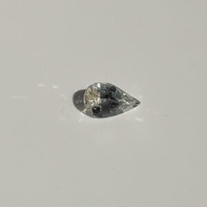 WHITE SAPPHIRE